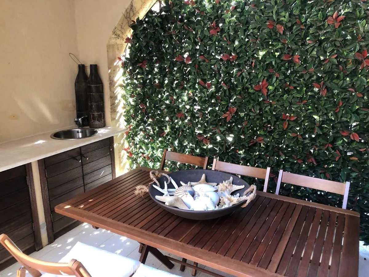Villa Home Vicinissima Alle Favolose Spiagge Di Villasimius Italy